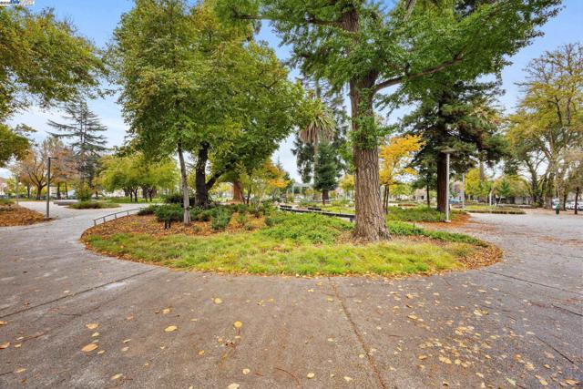 22519 Main St, Hayward CA: https://media.crmls.org/mediaz/ffc1a02e-8456-4f79-9536-ee8e3625ead0.jpg