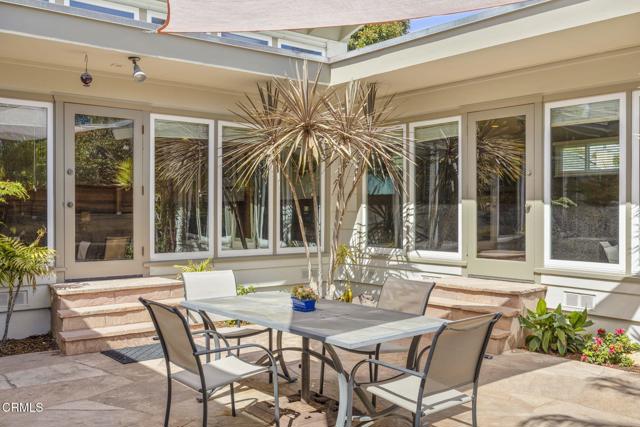 109 Shamrock Drive, Ventura CA: https://media.crmls.org/mediaz/ffc25527-c38d-4151-9a98-f2c996de8679.jpg