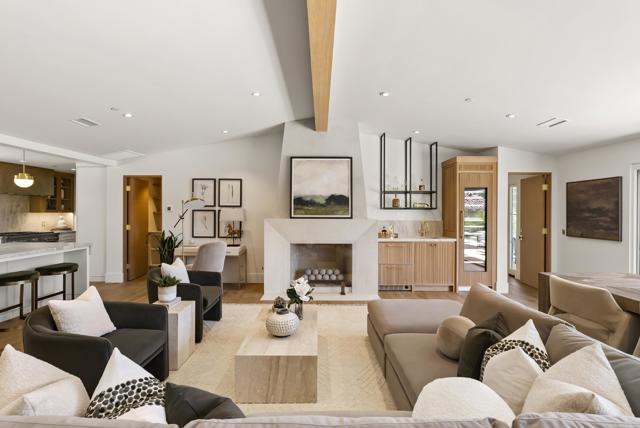 Detail Gallery Image 2 of 20 For 5927 Linea Del Cielo #-ELM,  Rancho Santa Fe,  CA 92067 - 2 Beds | 2/1 Baths