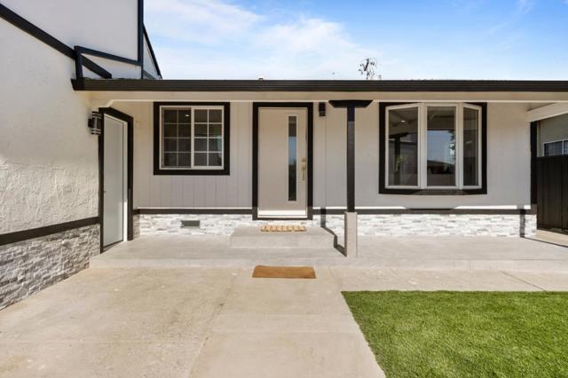 40422 Landon Avenue, Fremont CA: https://media.crmls.org/mediaz/ffc37b2f-e68a-475f-aa68-2565f57de07a.jpg