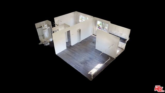 5236 Kester Avenue, Sherman Oaks CA: https://media.crmls.org/mediaz/ffc3f9d6-1023-4b42-a220-759d2ad99105.jpg