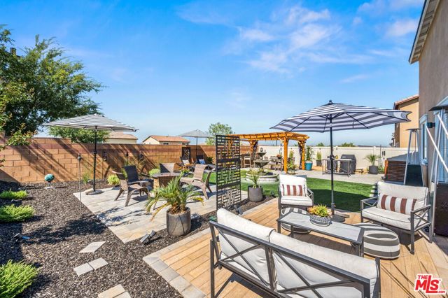 36731 Cordoba Trail, Beaumont CA: https://media.crmls.org/mediaz/ffc5708c-a578-4512-8d85-bd2b7142f79d.jpg