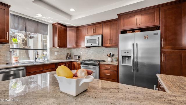 30972 Minute Man Way, Westlake Village CA: https://media.crmls.org/mediaz/ffc65bc0-9b28-479d-a00e-fa5ff9322db5.jpg