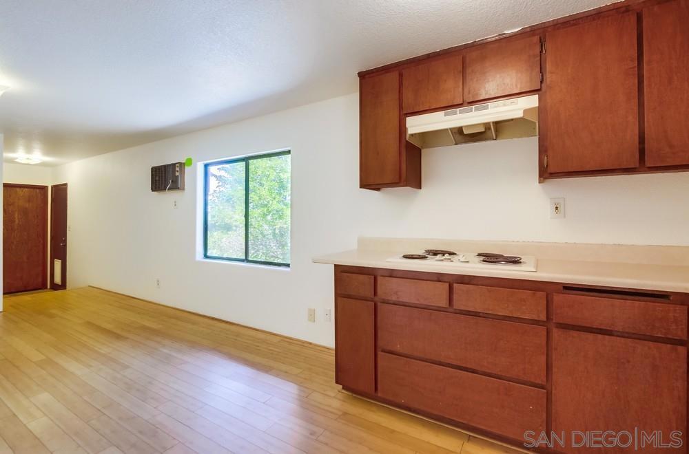 MLS #250035021SD image #61