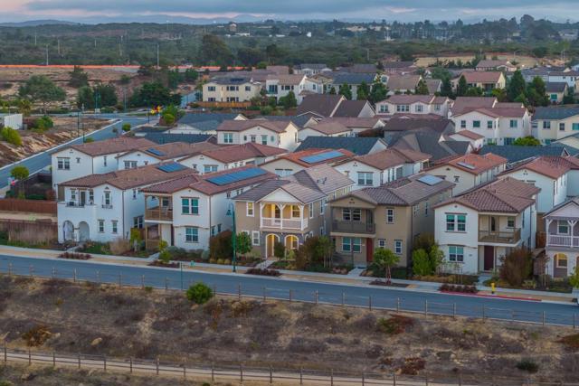 2975 Denali Drive, Marina CA: https://media.crmls.org/mediaz/ffc6e630-b3cc-4205-be52-b73bff12bd4a.jpg