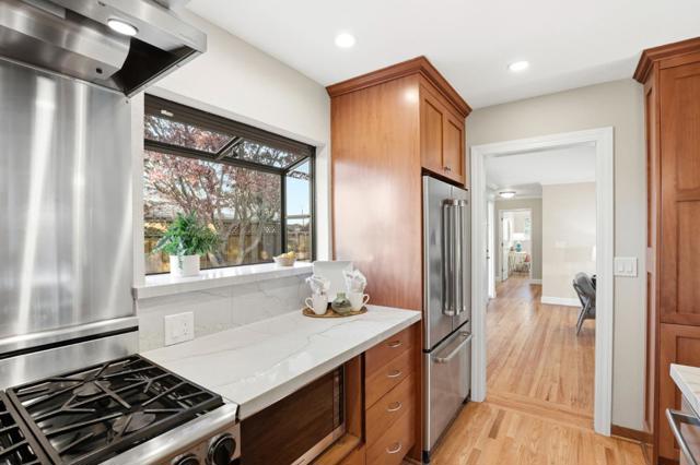 3274 Todd Way, San Jose CA: https://media.crmls.org/mediaz/ffc70b78-7075-4ccf-a631-b2208e33c33f.jpg