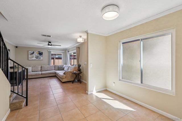 9607 Kumquat Dr, Lakeside CA: https://media.crmls.org/mediaz/ffc7c4e1-c171-4775-b1bd-f49b8e69250b.jpg