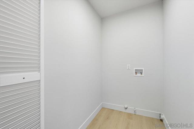 2039 Winnett St, San Diego CA: https://media.crmls.org/mediaz/ffc7d566-f30a-45c2-ae68-5e000c4390f8.jpg