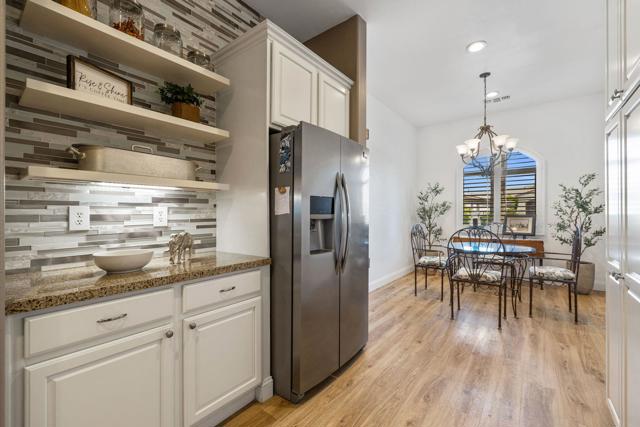 81919 Avenida Dulce, Indio CA: https://media.crmls.org/mediaz/ffc957df-4cda-411c-854d-e766aa1757ec.jpg