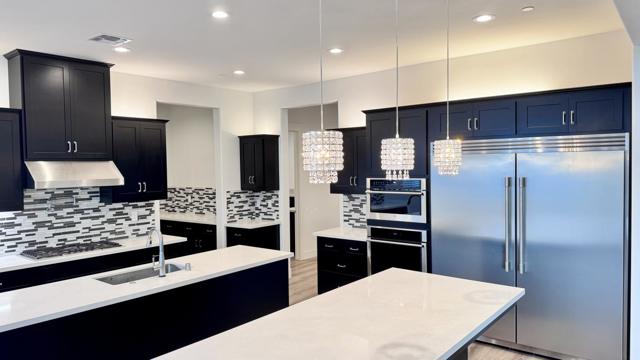 1734 Lester Avenue, Clovis CA: https://media.crmls.org/mediaz/ffc9a5b9-e936-441f-9594-d8721b692933.jpg