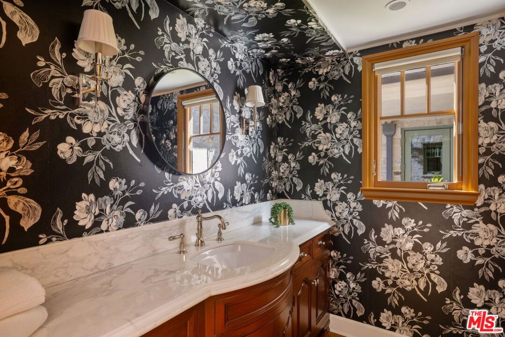 MLS #26853331 image #35