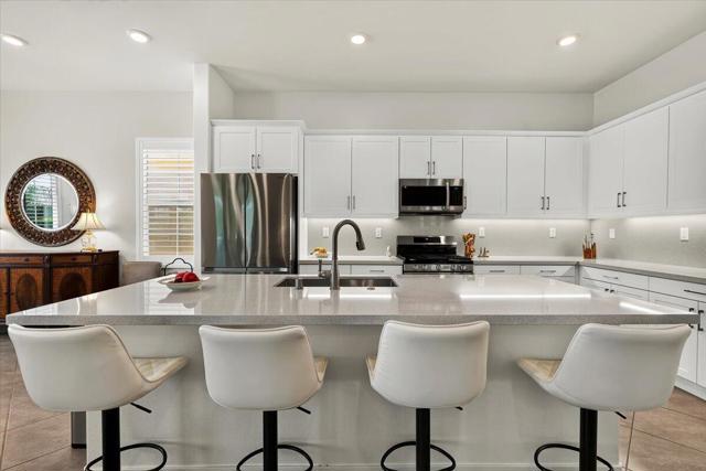 3449 Via Leonardo, Palm Desert, CA 92260