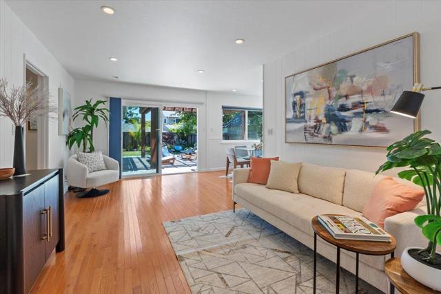 1141 Fairview Avenue, Redwood City CA: https://media.crmls.org/mediaz/ffcbe833-8959-4b74-a4d1-1f136d1cd477.jpg