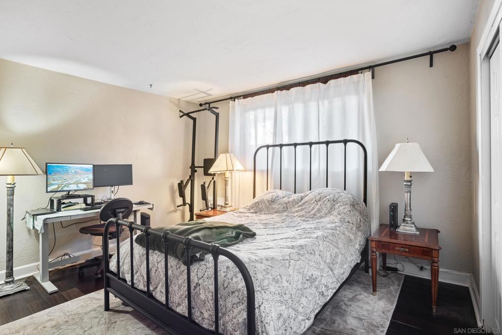 4261 49th Street - photo 16