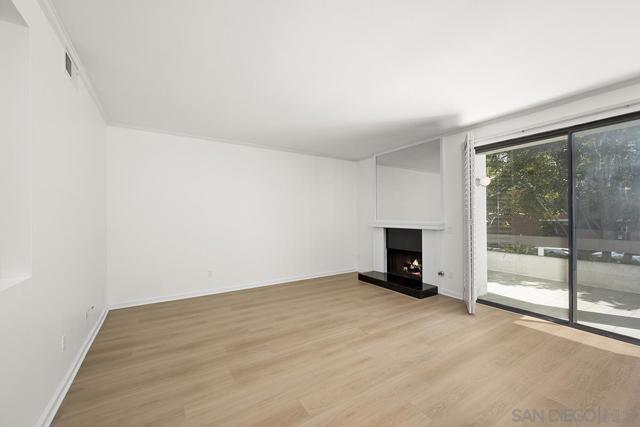 701 Kettner Blvd, San Diego CA: https://media.crmls.org/mediaz/ffcc8a9d-cfd9-413a-9556-2e78973ba726.jpg