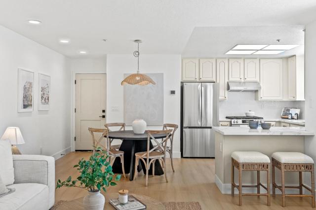 20730 Dunbar Drive, Cupertino CA: https://media.crmls.org/mediaz/ffcc8c7b-425f-40df-9b14-283ed22abb64.jpg