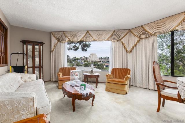 3428 Quimby St, San Diego CA: https://media.crmls.org/mediaz/ffcd9d2e-68f7-4406-ab38-dc85842d4193.jpg