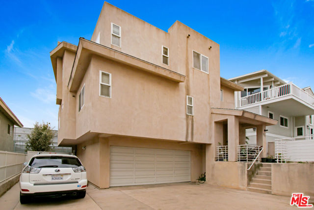 615 11th Street, Hermosa Beach, California 90254, ,Multi-Family,For Sale,11th,25496133