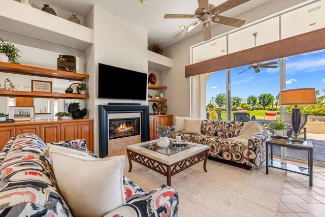 280 Tomahawk Drive, Palm Desert, CA 92211