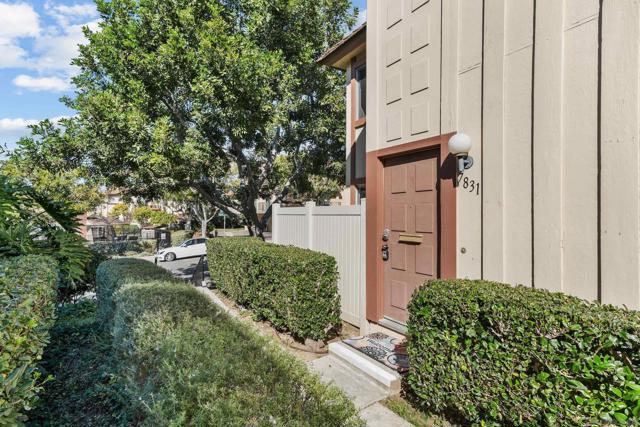 7831 Hummingbird Ln, San Diego, California 92123, 3 Bedrooms Bedrooms, ,2 BathroomsBathrooms,Condominium,For Sale,Hummingbird Ln,250019902SD