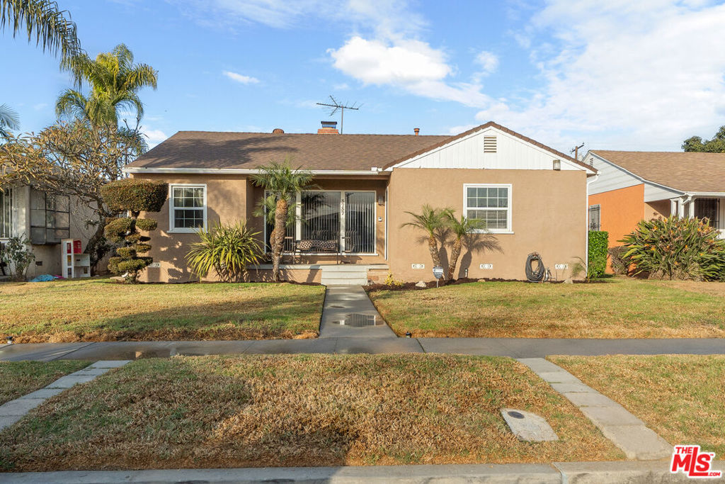 3737 Palm Avenue