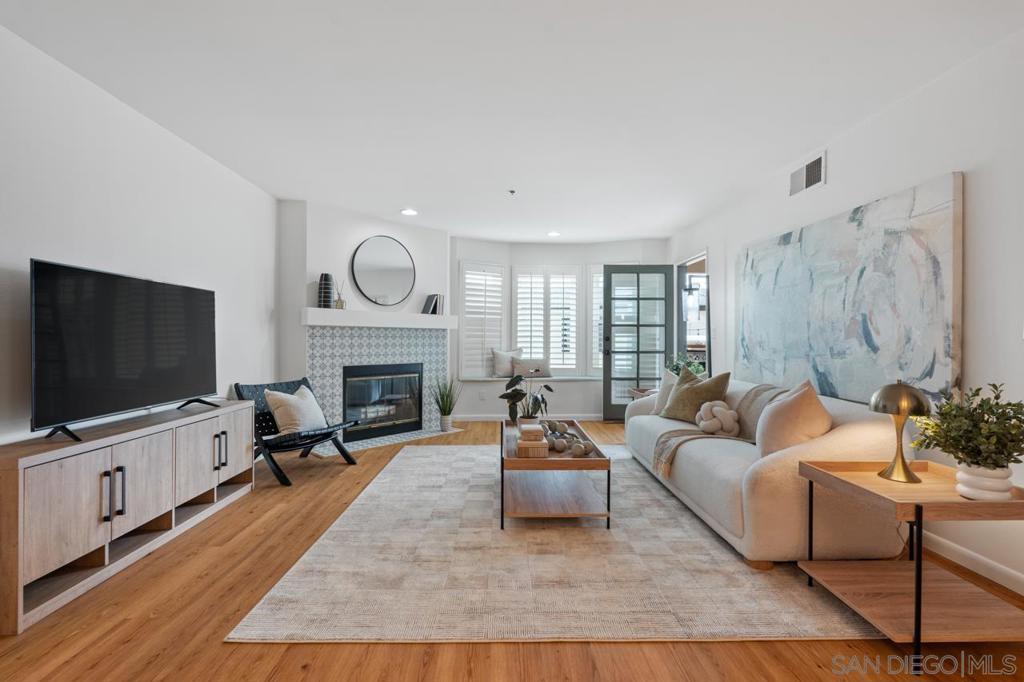 909 Sutter St - photo 2