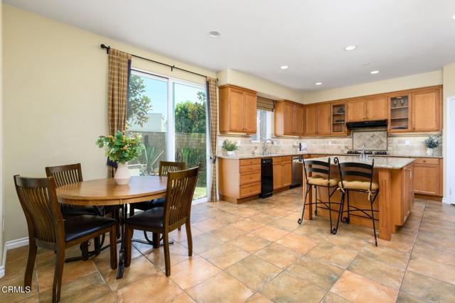 Detail Gallery Image 27 of 43 For 650 Charleston Pl, Ventura,  CA 93004 - 4 Beds | 3 Baths