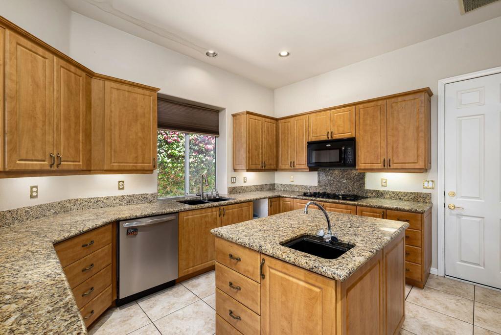 MLS #219148825DA image #13