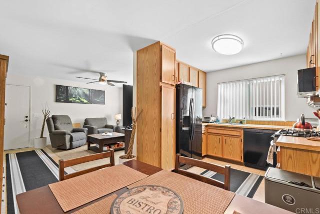 Detail Gallery Image 7 of 17 For 10386 Alphonse St, Santee,  CA 92071 - 2 Beds | 1/1 Baths