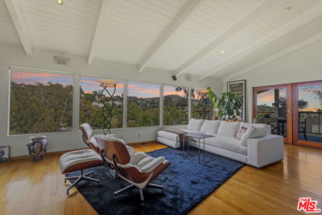3162 Durand Drive, Los Angeles CA: https://media.crmls.org/mediaz/ffd4d62f-5fc8-4153-b690-4b54bb7f58f7.jpg