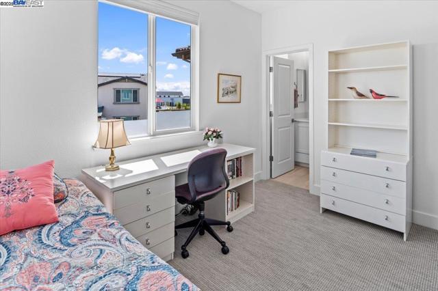 6822 Spanner Ct, Tracy CA: https://media.crmls.org/mediaz/ffd592e6-3b88-4446-8ebf-7c4135505c1f.jpg