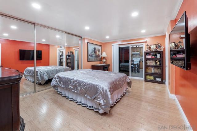 Image 17 of 27 For 10343 Greenford Dr