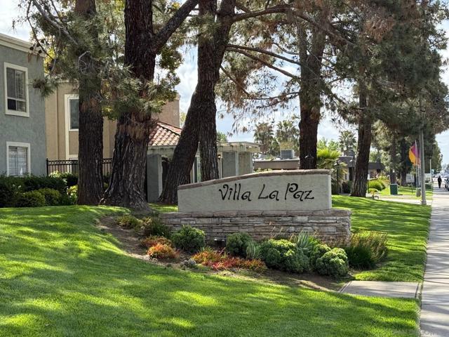 1240 N Broadway, Escondido CA: https://media.crmls.org/mediaz/ffd70bc0-a6c3-428b-981a-56a6f9c4fa13.jpg