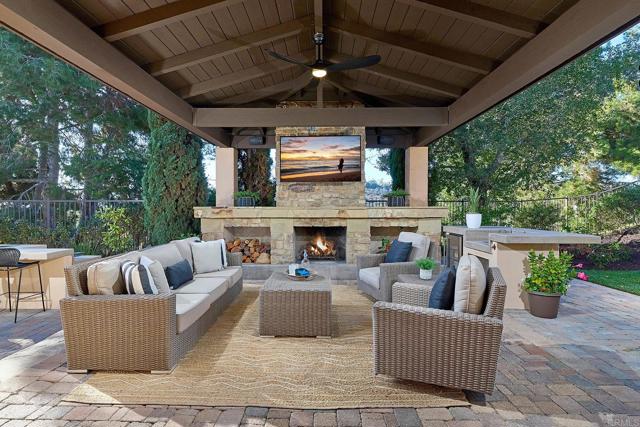 Detail Gallery Image 37 of 50 For 6591 Halite Place, Carlsbad,  CA 92009 - 5 Beds | 5/1 Baths