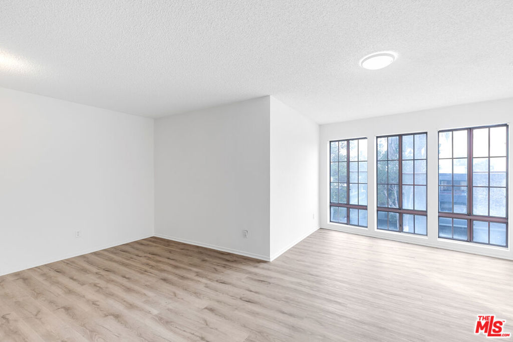 3600 Bagley Avenue #212