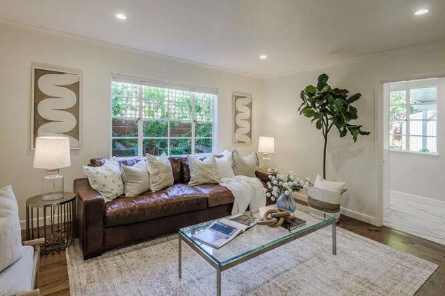 229 Aragon Boulevard, San Mateo CA: https://media.crmls.org/mediaz/ffda7b29-0ae8-43cc-b208-b4e89987772d.jpg