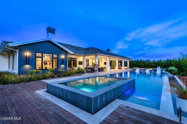 2111 High Knoll Circle, Thousand Oaks CA: https://media.crmls.org/mediaz/ffdb7a79-21c6-42a9-aa03-a76796f648f6.jpg