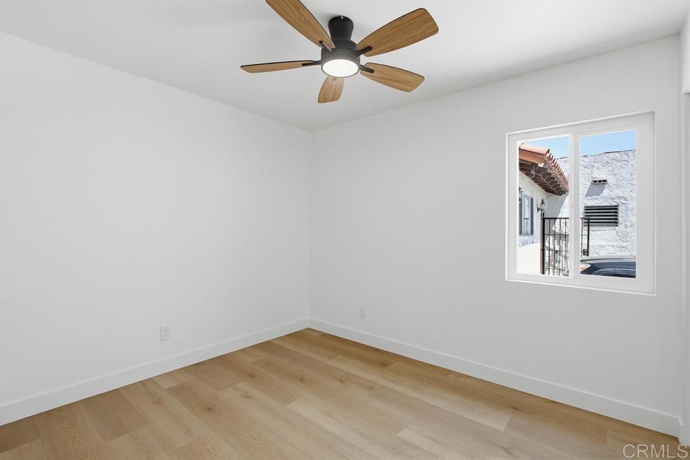 4614 Winona Avenue - photo 16