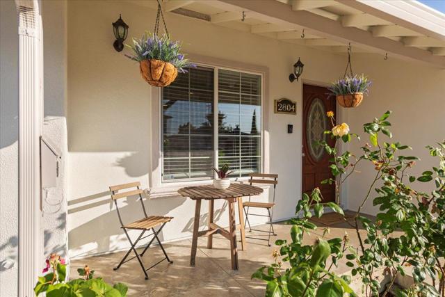 2804 Steinhart Court, Santa Clara CA: https://media.crmls.org/mediaz/ffdd2ef7-fa56-4bbc-aea6-56534cd330ad.jpg