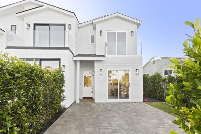 7216 FAY AVE, La Jolla CA: https://media.crmls.org/mediaz/ffddc1bb-9d01-4e92-8f89-e0a62b5e8470.jpg