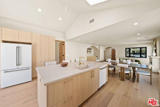 14742 Weddington Street, Sherman Oaks CA: https://media.crmls.org/mediaz/ffddecc1-a87e-47b2-85da-a0feabdff08e.jpg