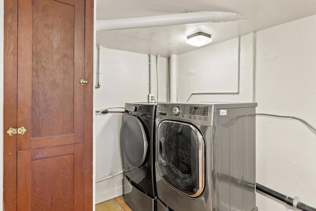 MLS #250043762SD image #35