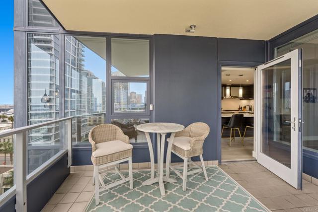 1325 Pacific Highway, San Diego CA: https://media.crmls.org/mediaz/ffdf43b4-2642-4858-a3f6-335d1f0ae308.jpg