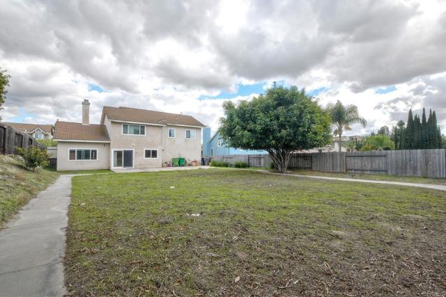 1428 Eastview Court, Oceanside CA: https://media.crmls.org/mediaz/ffe04efb-2e72-4dac-8f86-c18fe60ed22a.jpg