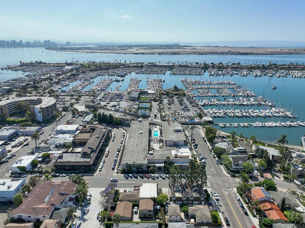 1021 Scott St - photo 12