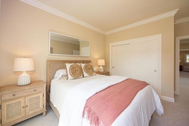 102 Carnoustie Drive, Half Moon Bay CA: https://media.crmls.org/mediaz/ffe293e0-da86-43b7-829e-ee2e7c65f45d.jpg