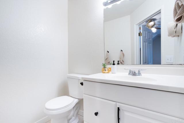 Detail Gallery Image 11 of 25 For 1479 Hemlock Ave, Imperial Beach,  CA 91932 - 2 Beds | 1/1 Baths
