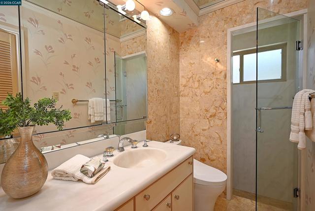 Image 41 of 60 For 2810 Wright Ave