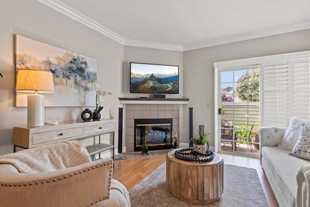 160 Troon Way, Half Moon Bay CA: https://media.crmls.org/mediaz/ffe519f9-7ae6-4ebc-be24-c82d1e825752.jpg