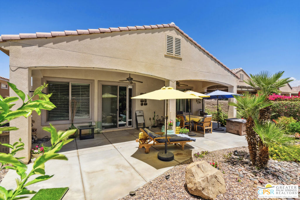 81543 Avenida De Baile